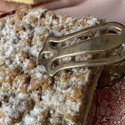 Copycat Entenmann’s Crumb Coffee Cake (classic New York Recipe)