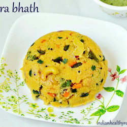 Khara Bath Recipe (Masala Rava Bath)