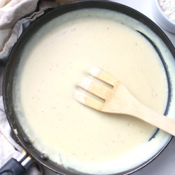 Simple Vegan Bechamel Sauce