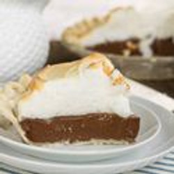 Old-fashioned Chocolate Meringue Pie