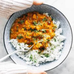 Instant Pot Cauliflower Curry