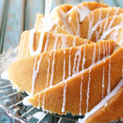 Eggnog Pound Cake