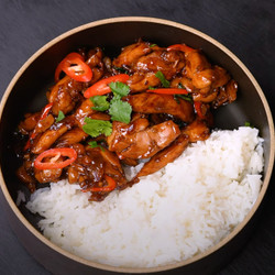 Vietnamese Caramel Ginger Chicken