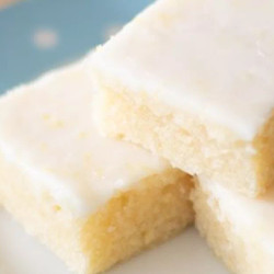 Easy Delicious Fudgy Lemon Brownies