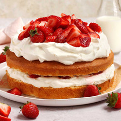 Strawberry Shortcake Cake