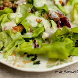 Butter Leaf Lettuce With Creamy Pear And Gorgonzola Vinaigrette