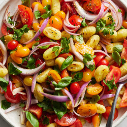 Crispy Gnocchi With Tomato And Red Onion