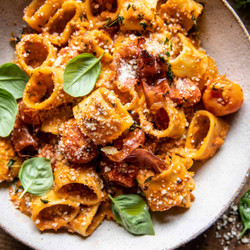 Creamy Roasted Tomato Ricotta Pasta With Crispy Prosciutto