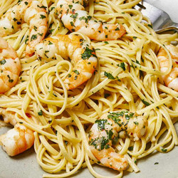 Shrimp Scampi With Spaghetti