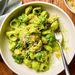 Creamy Broccoli Pasta With Crispy Panko