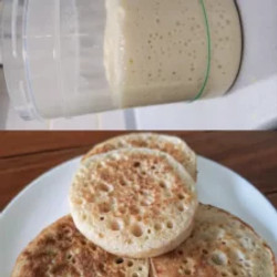 Homemade Sourdough Crumpets