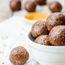 Peanut Butter And Hemp Seed Protein Balls