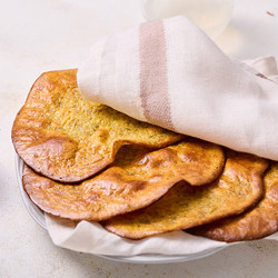 Internet-famous Cottage Cheese Flatbread Recipe