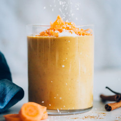 Creamy Carrot Cake Smoothie