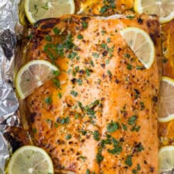 Easy 20 Minute Garlic Butter Baked Salmon In Foil