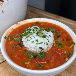 Cheesy Stuffed Pepper Soup 🫑