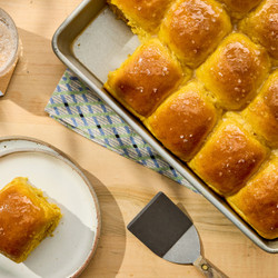 These Fluffy Carrot Dinner Rolls Are Totally Irresistible