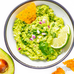 Best Guacamole Recipe (easy!)