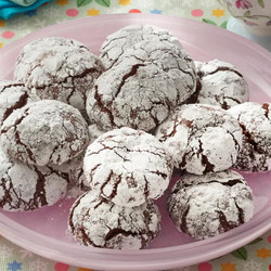Chocolate Crinkle Cookies