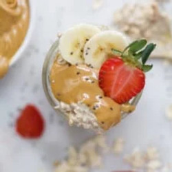 Easy Creamy Peanut Butter Overnight Oats