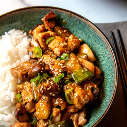 Asian Chicken Thigh And Vegetable Stir-fry