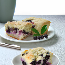 Blueberry Cream Cheese Crumb Cake