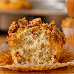 Cinnamon Streusel Muffins