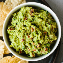 Best Ever Guacamole (fresh, Easy &amp; Authentic)