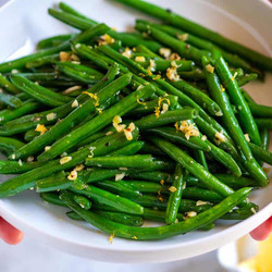 Garlic Butter Sauteed Green Beans