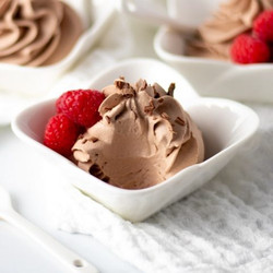 3-ingredient Easy Chocolate Mousse