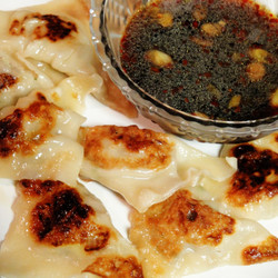 (To try) Easy And Delicious Pot Stickers