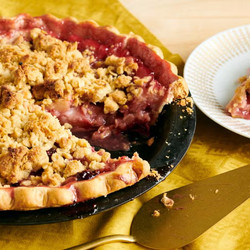 Cranberry Apple Crumb Pie