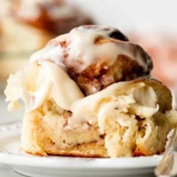 Easy Cinnamon Rolls (from Scratch)