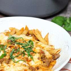 Baked Penne w/ Vodka Meat Sauce &amp; Fresh Mozzarella