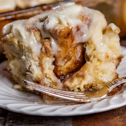 Homemade Cinnamon Rolls (cinnabon Copycat Recipe)