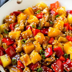 Pineapple Cashew Jalapeño Chicken