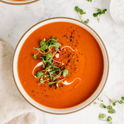 Easy Roasted Red Pepper Tomato Soup