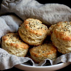 Cacio E Pepe Biscuits