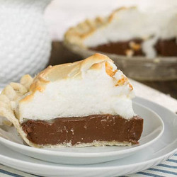 Old-fashioned Chocolate Meringue Pie