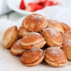Vitumbua (coconut Rice Pancakes)