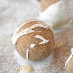 Cinnamon Roll Fat Bombs