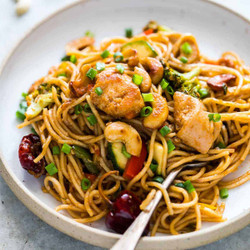 Chinese Cashew Chicken Noodles Stir-fry