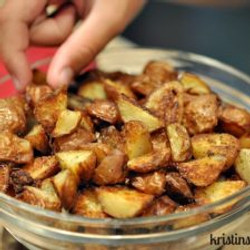 Crispy Oven Baked Potato Bites