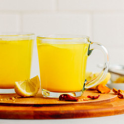 Healing 3-ingredient Turmeric Tonic