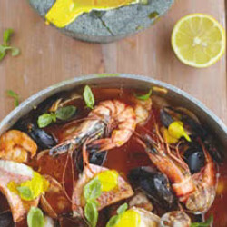 Jamie Oliver&apos;s Flashy Fish Stew With Garlic Bread